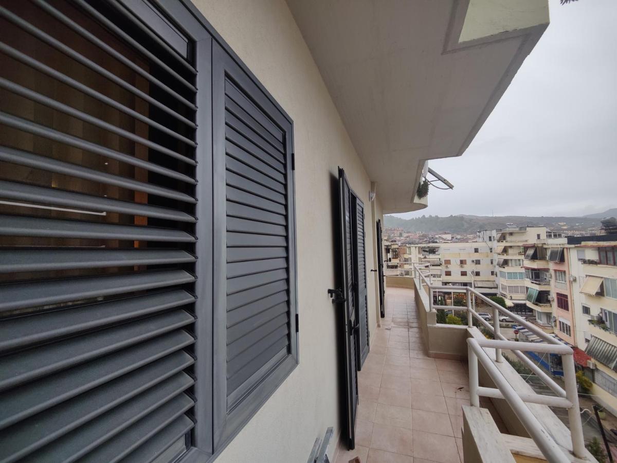 בראט City Center Apartment מראה חיצוני תמונה